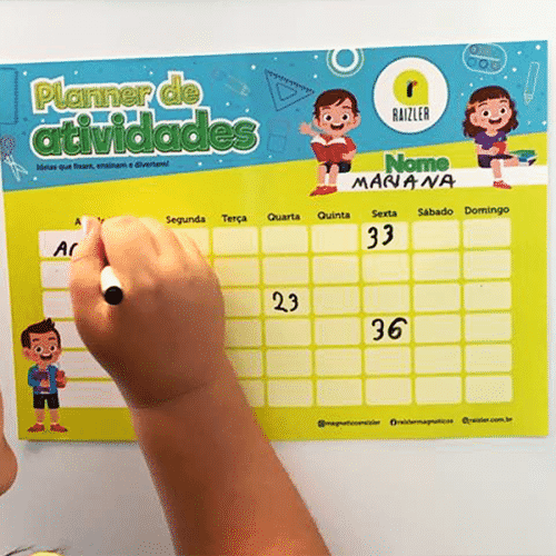 Planner de atividades escolares Raizler