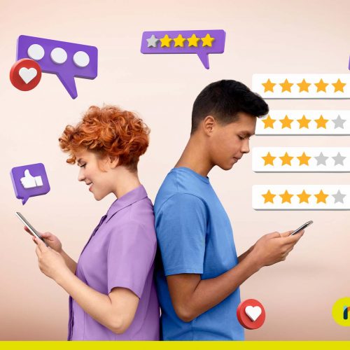 Jovens Avaliando uma empresa nas redes sociais