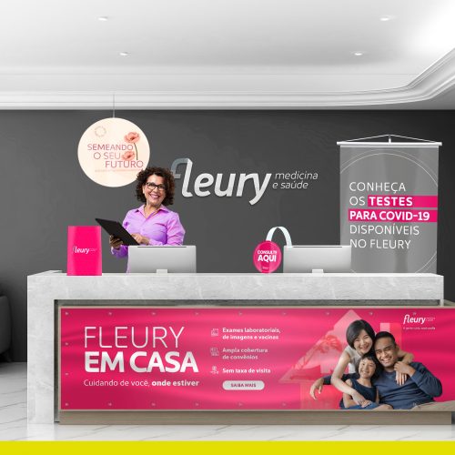 Recepção com comunicação visual personalizada